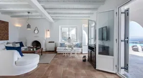 Marialena Villa - Daria Villa By Stylish Stays - Image 3