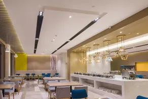 Vyluk Guangzhou Baiyun Airport Hotel - Image 2