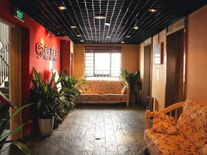 Free Time Hotel Chengdu - Image 4