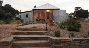 Grape Pickers Cottage - Image 3
