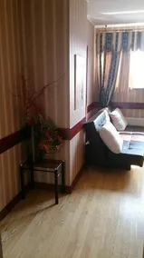 Metro Budget Place - Arkadia pokoje, apartamenty - Image 4