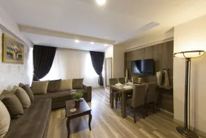 A Palace Hotel & Suites - Image 3