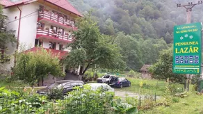 Pensiunea Lazar - Image 2