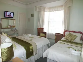 Taormina Guest House - Image 3