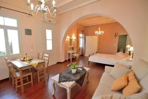 Lemon Tree House - Image 5