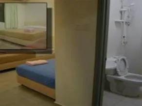 JRL Budget Inn Hotel - Image 5
