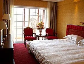 Yuehua Grand Hotel - Image 3