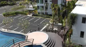 Top Floor, One-Bedroom Apartment - Image 2