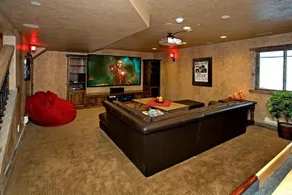 Hidden Forest 6 Bedrooms 5 Bathrooms Home - Image 4