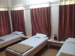 STARiHOTELS Patole Tower Nashik - Image 2