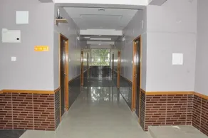 Hotel Manik Residency - Image 3