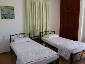 Yiouli Holiday Home - Image 5