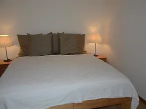 Business Hotel Airline - Image 4
