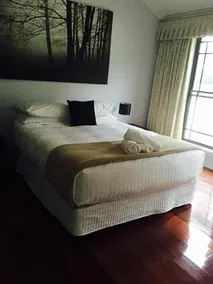 Comfort Manor - Image 5