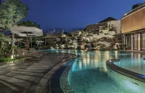 Holiday Inn Resort Qionghai Guantang - Image 2