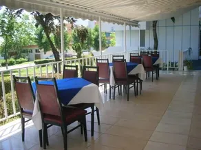 Hotel Topaz - Image 4