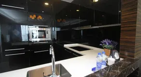 Yongke Executive Suite Poly World Branch - Image 3