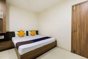 Hotel Zayka By OYO Rooms - Image 3