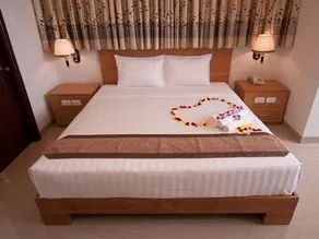 New Pearl Hotel - Image 5