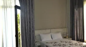 Flamingo - Guest House - Image 5