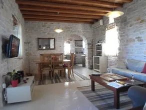 Villa Naousa - Image 3