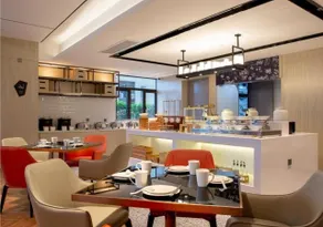 Echarm Hotel Changsha Sonya Lake Wuyue Plaza Branch - Image 4