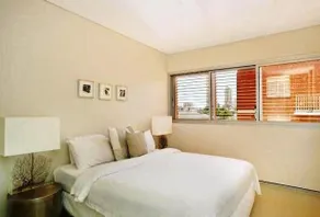 The 150 Apartments - Image 4