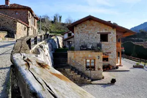 Casas Rurales Los Llares - Image 2