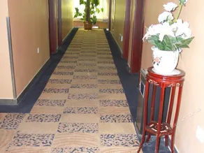 Super 8 Hotel Tianjin Wuqing - Image 3