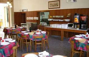 Residencia Salesiana Martí-Codolar - Image 4