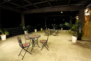 Over the Mountain Hostel - Image 4