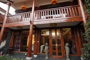 Lijiang Butterfly Valley Inn - Image 2