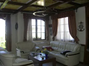 Eden Holiday Home - Image 5