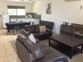 Alinga Apartments - Image 4