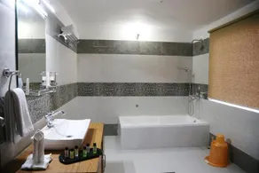Seven Tigers Resort - Image 5