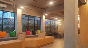 Saya Loft Hostel Lopburi - Image 5
