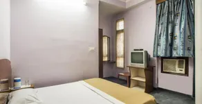 Hotel Satyam - Image 5