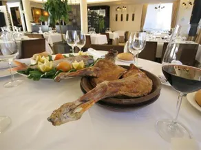 Hotel Asador H.M. Versus - Image 5