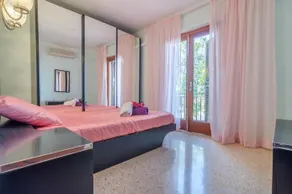 Cranca - Image 5