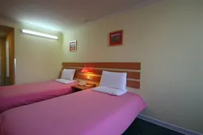 Home Inn Dabaishu - Image 4
