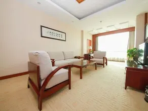 New Langqiao Garden Hotel - Image 2