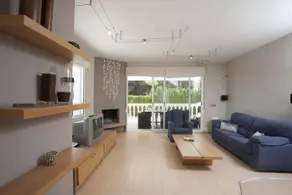 Aroa - Image 3
