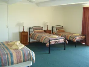 Glengarry Holiday Apartment - Image 3