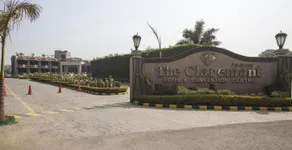 Claremont Hotel and Convention Centre - Image 2