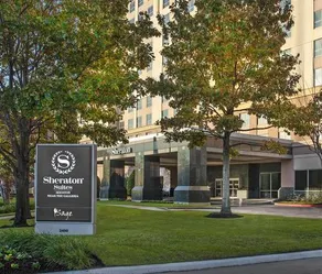 Sheraton Suites Houston Near the Galleria - Image 3