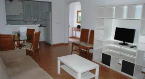 Apartamentos La Giralda - Image 3