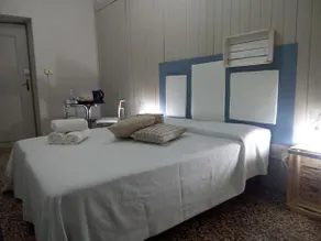 7 Rooms Turin - Image 2