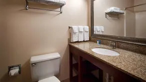 Best Western Huntington Mall Inn - Image 3