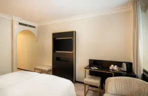 Hotel Amadeus - Image 2