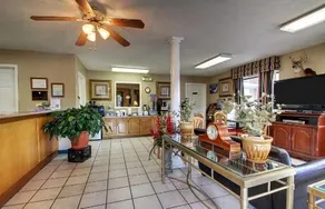 Oak Tree Inn Durant - Image 2